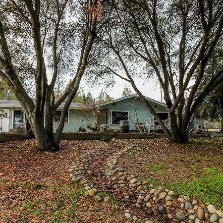 Kin House Guest Suite Oakhurst Exterior photo
